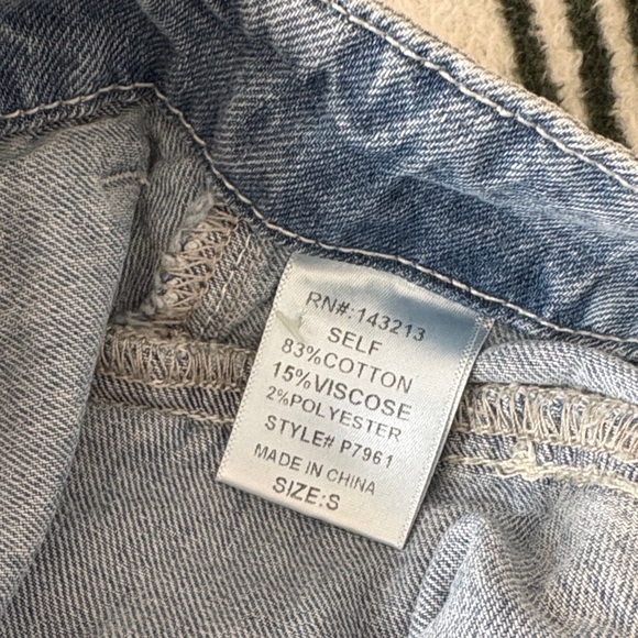 Miss Love Stylish Light Blue Flare Jeans for Women- size Small - Picture 10 of 10